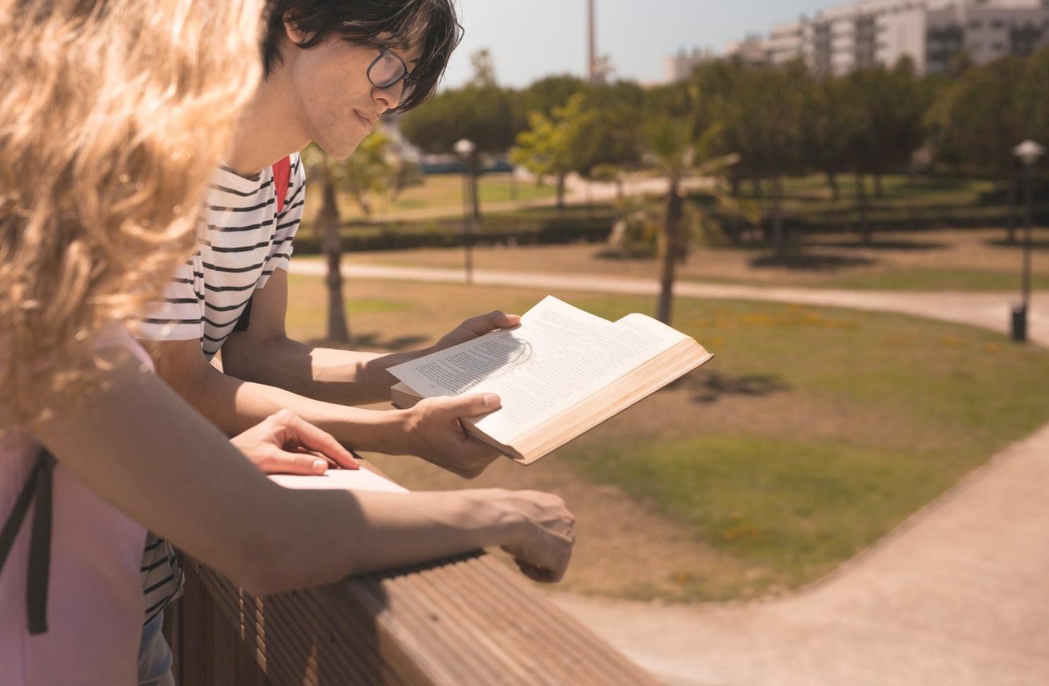 Professionelle Arbeitsumgebung für Finanzplanung